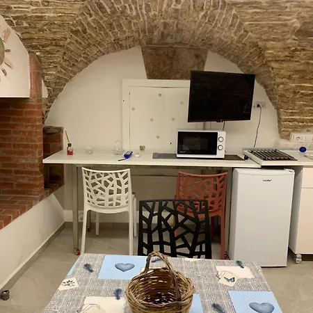 La Grotta Pensión 3*